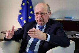 ببینید | در پنج روز اول جنگ چند موشک پاتریوت استفاده شد؟ | پاسخ کمیسر دفاعی اروپا