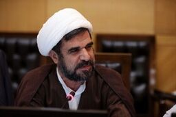 خط و نشان نماینده مجلس برای آمریکا: استقلال‌مان را به نان شب نمی‌فروشیم