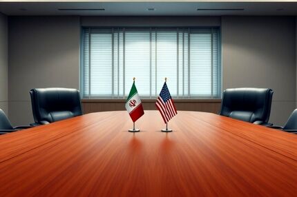 تفاهم موقت تهران و واشنگتن برای از سرگیری مذاکرات پس از مراسم تشییع رهبر شهید