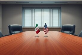 تفاهم موقت تهران و واشنگتن برای از سرگیری مذاکرات پس از مراسم تشییع رهبر شهید