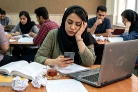 خریدهای اقساطی با اپلیکیشن‌ها؛ 
دانشجویی که گوشی جدیدش را قسطی می‌خرد و هر ماه نگران یک نوتیفیکیشن است
