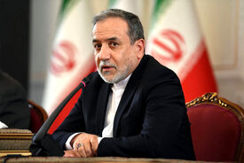 عراقچی: آمریکایی‌ها در جنگ زمینی یک شکست با تلفات بسیار بالا را تجربه خواهند کرد