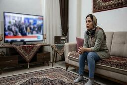 ترس از سکوت: کسانی که همیشه باید تلویزیون یا موزیکشان روشن باشد