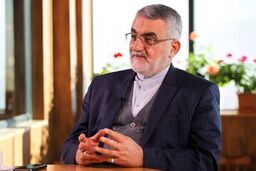  تنگه هرمز باید بسته بماند/ تبدیل خارگ به گورستان متجاوزان